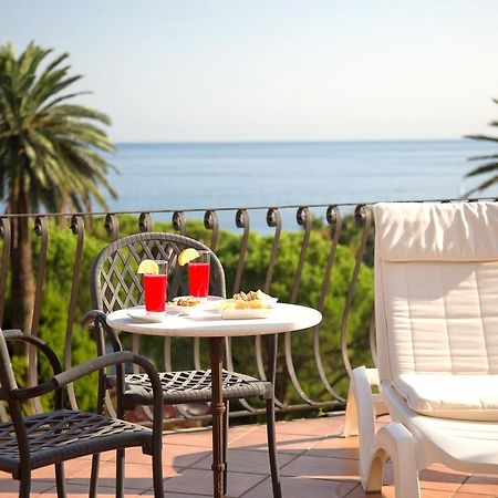 Hotel Villa Flora Bogliasco Exteriör bild